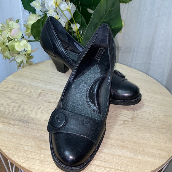 REDUCED! Born shoes - Picture 4 of 15
